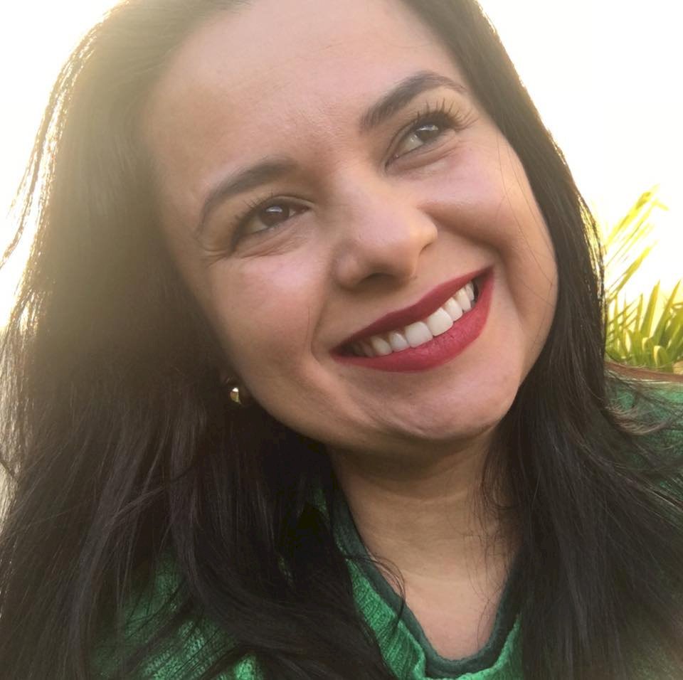 Ângela Albuquerque é uma de nossas homenageadas do site batanews