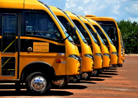 Prefeitura garante mais dois ônibus para transporte escolar