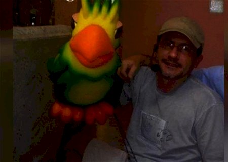 Família suspeita que intérprete do Louro José foi envenenado, diz colunista