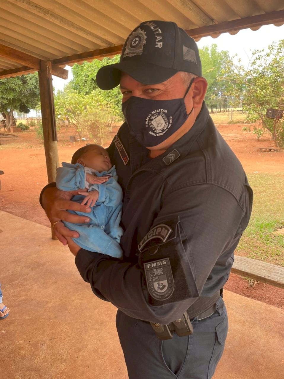 Policial Militar de folga salva bebê recém-nascido em Assentamento do Distrito de Vila Quebracho