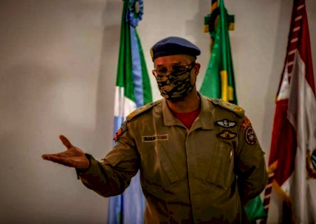 'Não existe ensino militar a distância', diz comandante dos Bombeiros sobre casos de Covid entre alunos
