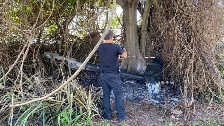 Cauda de helicóptero foi removida e incendiada após queda em MS