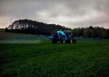 Fertilizantes: produtor deve comprar agora e travar o custo