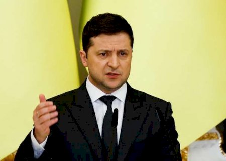 Zelenski: Ucrânia foi abandonada e sabotadores russos entraram em Kiev