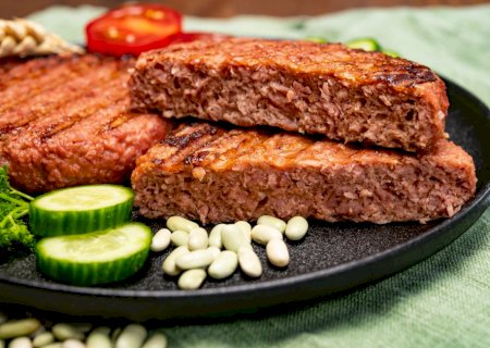 China anuncia plano para expandir produção de carne cultivada