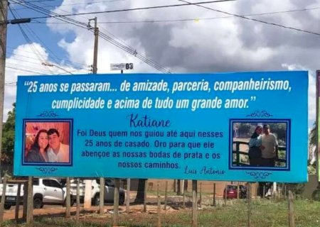 Luís surpreendeu a mulher com declaração de amor em oito outdoors
