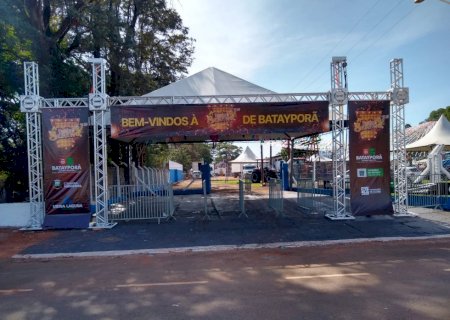 Batayporã: Aperta o Play - Tudo pronto para início da maior Festa Junina da Região “Festa do Sereno”
