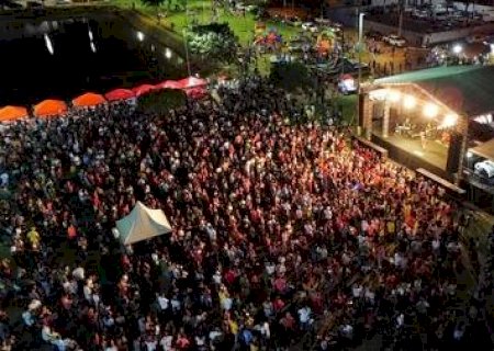 Aniversário de Batayporã é destaque na região e lota show com Pixote