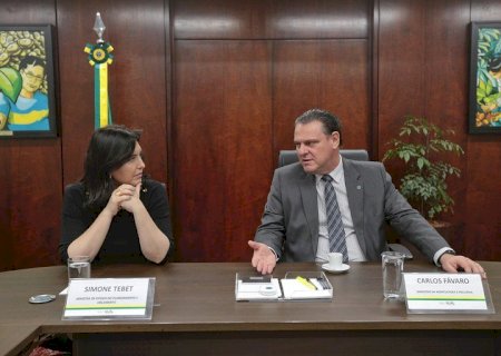 Fávaro e Simone fazem reunião de trabalho para fortalecimento ações do Agro