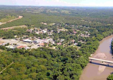 Rio Miranda atinge nível de emergência e pode causar alagamentos em Bonito