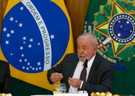 Brasil pode dobrar produção agrícola sem derrubar nenhuma árvore, diz Lula