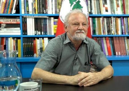 Parlamentares apresentam notícia-crime contra líder do MST