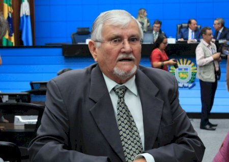 Zeca propõe implantação do curso de Medicina no campus da UFMS em Coxim