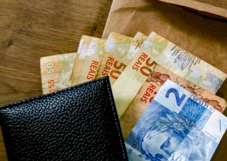Abono salarial começa a ser pago nesta segunda-feira para nascidos em maio e junho