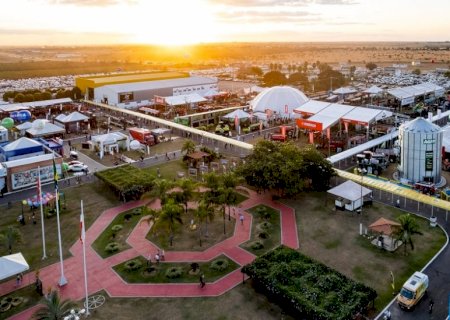 Lula vai anunciar linha de crédito para o agronegócio, diz Mercadante
