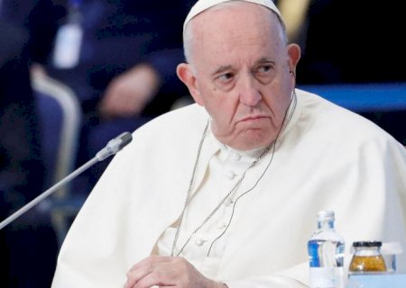 Papa vai se reunir com vítimas de abusos sexuais em Portugal