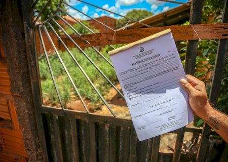 Secretaria de Saúde de Batayporã alerta sobre aplicação de multa a proprietários de terrenos com focos de mosquito da dengue