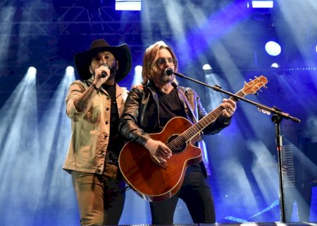 Edson e Hudson, Sempre Tem e homenagem aos pioneiros consolidam sucesso e encerram 42ª Festa do Sereno