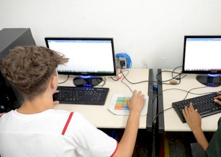 Novo PAC vai conectar 100% das escolas públicas de ensino básico do Brasil