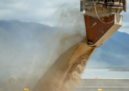 Desvalorização externa da soja influencia os preços no Brasil