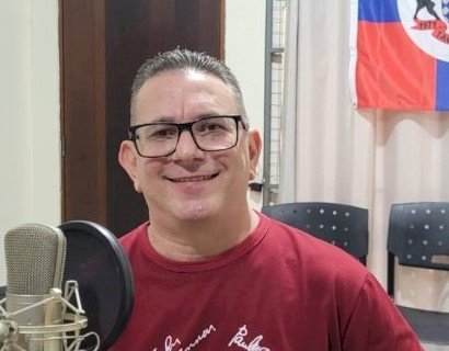 Taquarussu: Carlinho Braz registra candidatura a direção escolar