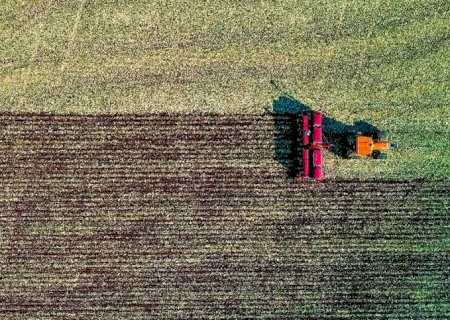 Como a escassez e os juros impactam a indústria agrícola