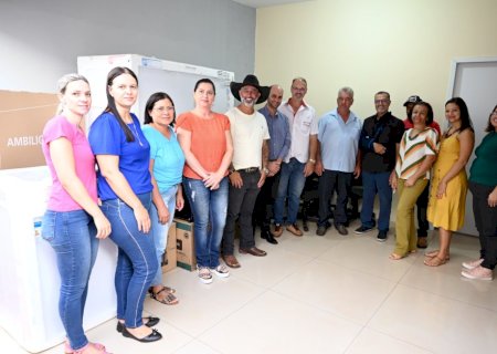 Ivinhema: Deputado Zeca do PT viabiliza equipamentos para atender Escola Inês Jacomeli