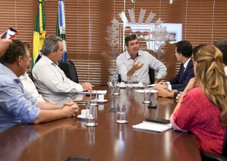 Governo de MS recebe projeto para melhoria da produção leiteira no Estado