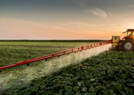 Por que as indústrias de defensivos agrícolas têm prejuízos milionários?