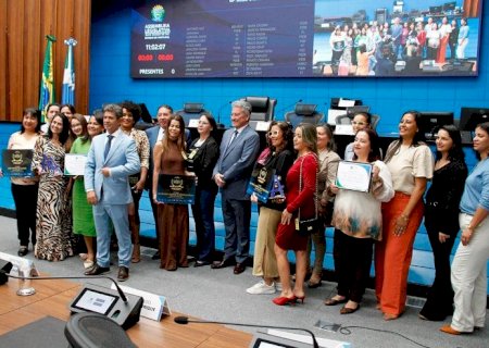 Hashioka e Gerson congratulam escolas de Nova Andradina classificadas no MS Alfabetiza