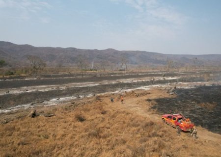 Pantanal tem situação climática severa que intensifica incêndios florestais e oito focos com ações de combate