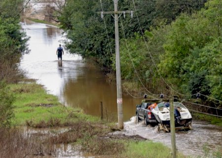 Desastres climáticos causaram 220 milhões de deslocamentos