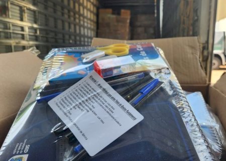 Governo do Estado antecipa entrega dos kits escolares para o ano letivo de 2025