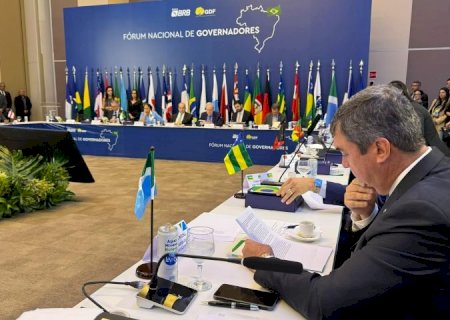 Em fórum de governadores, Riedel cobra apoio da União no custeio de presos do tráfico em MS