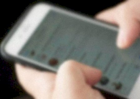 Especialistas apoiam proibição de celular em sala de aula