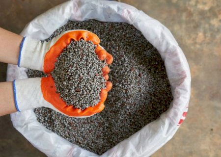 Brasil busca reduzir dependência internacional de fertilizantes ao atrair investidores globais