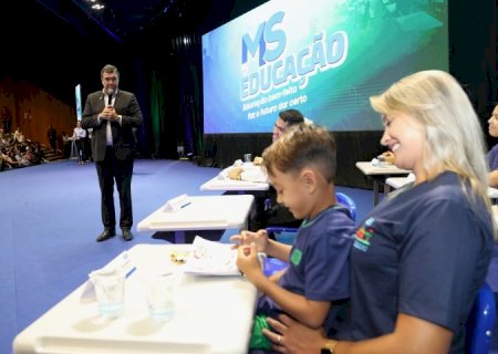 Com quase R$ 1 bilhão, Governo de MS promove reformas em escolas e modernização da educação