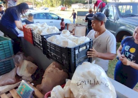 Programas de compras públicas aumentam a renda de agricultores familiares em até 106%, aponta Ipea