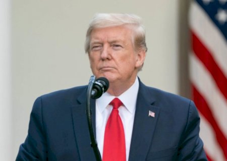 Dólar vai a R$ 5,72 e Bolsa sobe 1,34% após tarifas de Trump