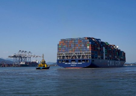 Exportação cai em relação a janeiro de 2024, mas é a segunda maior da série histórica