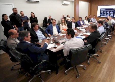 Resultado e eficiência: governador reúne secretários para assinatura dos contratos de gestão