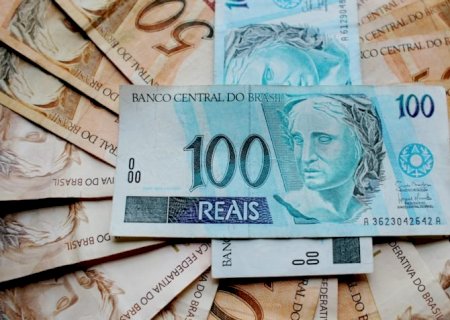 Governo começa a pagar abono salarial para nascidos em janeiro
