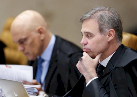 Mendonça se isola no STF em julgamentos sobre aliados de Bolsonaro