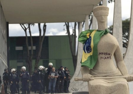 Moraes concede domiciliar a ré do 'perdeu, mané', mas impõe tornozeleira e proíbe entrevistas