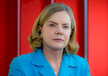 Novo aciona TCU contra post de Gleisi sobre “empréstimo de Lula”