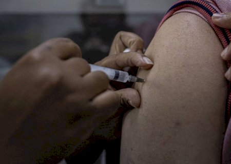Um a cada cinco idosos internados por gripe morreu no ano passado