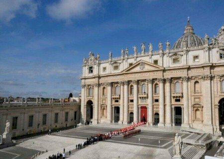 Conclave para definir novo Papa começará no dia 7 de maio, diz Vaticano