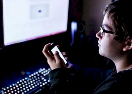 Sociedade Brasileira de Pediatria emite alerta contra desafios online entre crianças e adolescentes