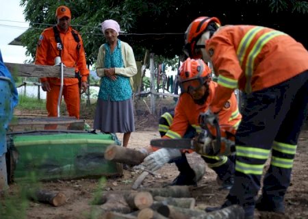 Com bases avançadas em várias áreas do Pantanal, Governo de MS prepara combate aos incêndios e apoia comunidades