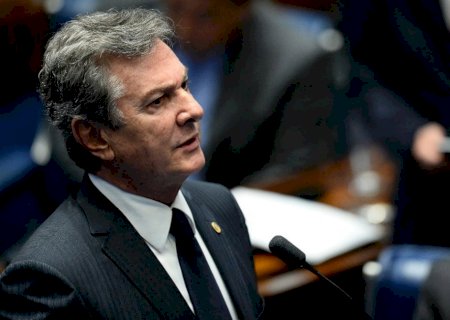 Moraes dá 48 horas para Collor comprovar Parkinson e bipolaridade